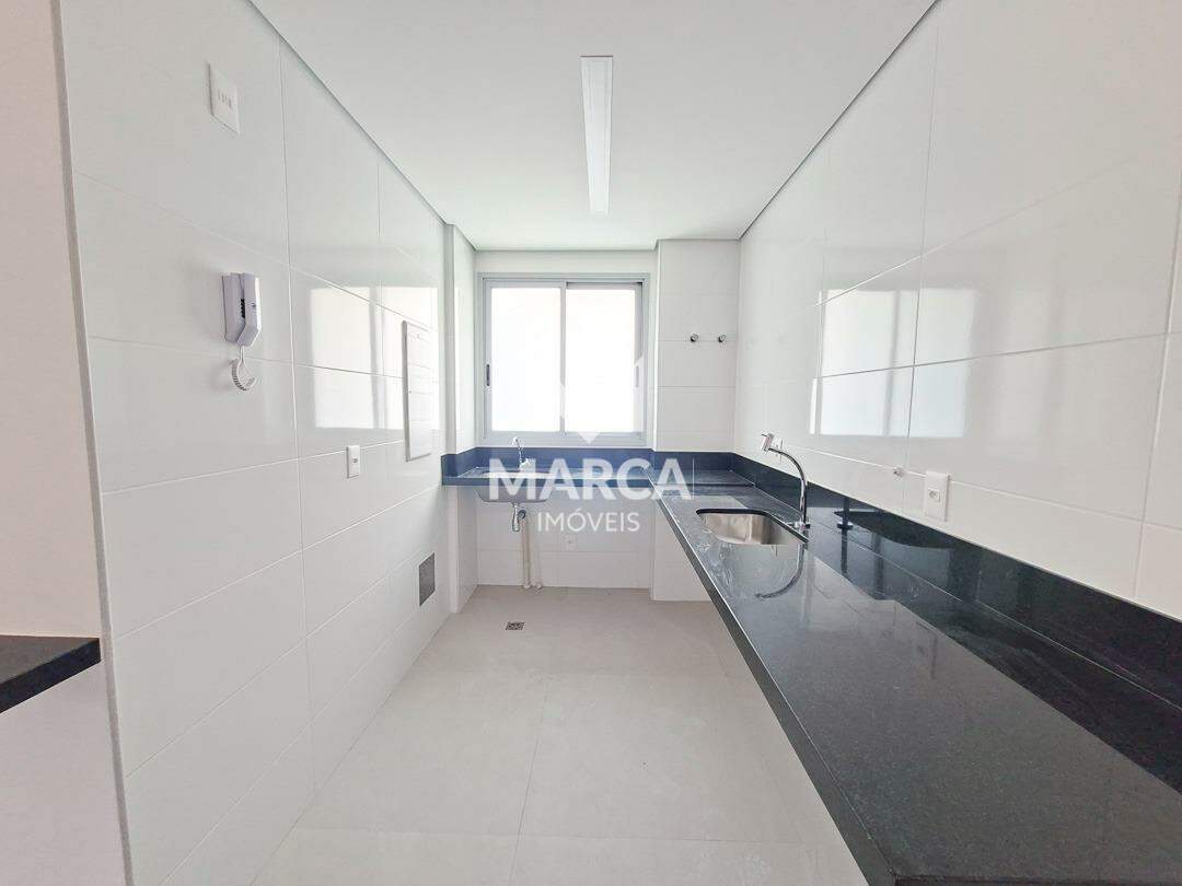 Apartamento para aluguel no Sagrada Família: