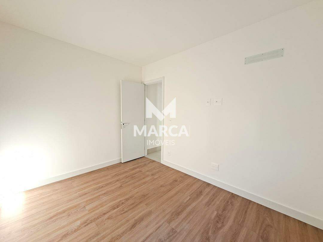 Apartamento para aluguel no Sagrada Família: