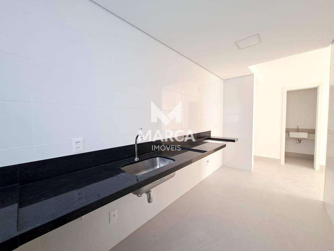 Apartamento para aluguel no Sagrada Família: