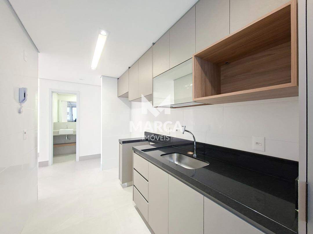 Apartamento para aluguel no Sagrada Família: