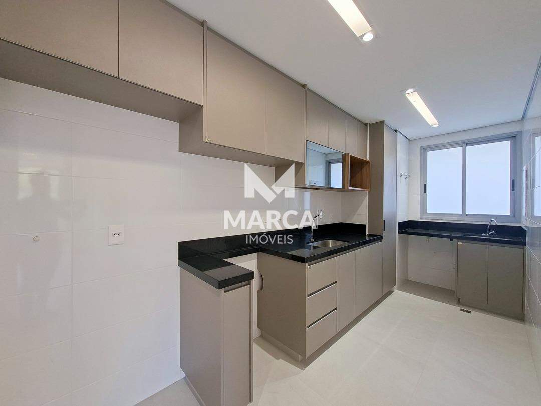 Apartamento para aluguel no Sagrada Família: 