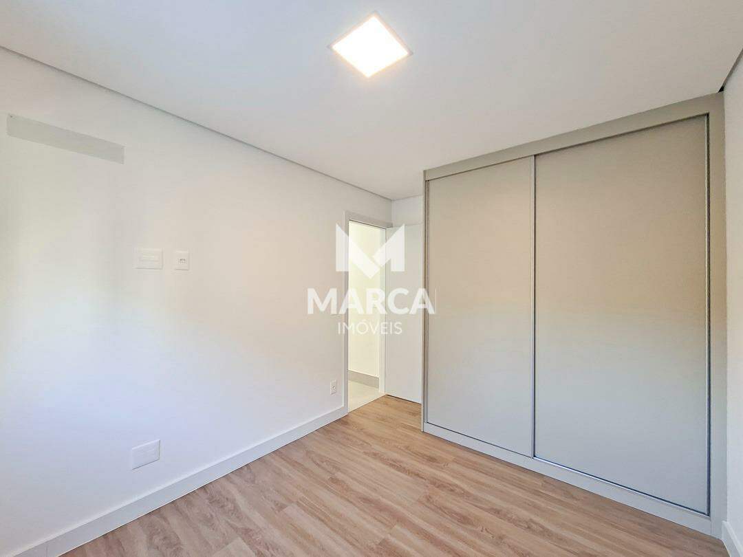 Apartamento para aluguel no Sagrada Família: 