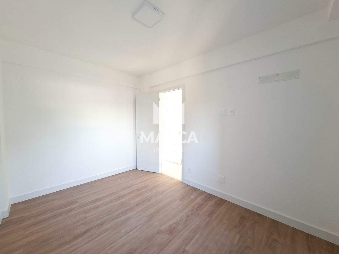 Apartamento para aluguel no Sagrada Família: 