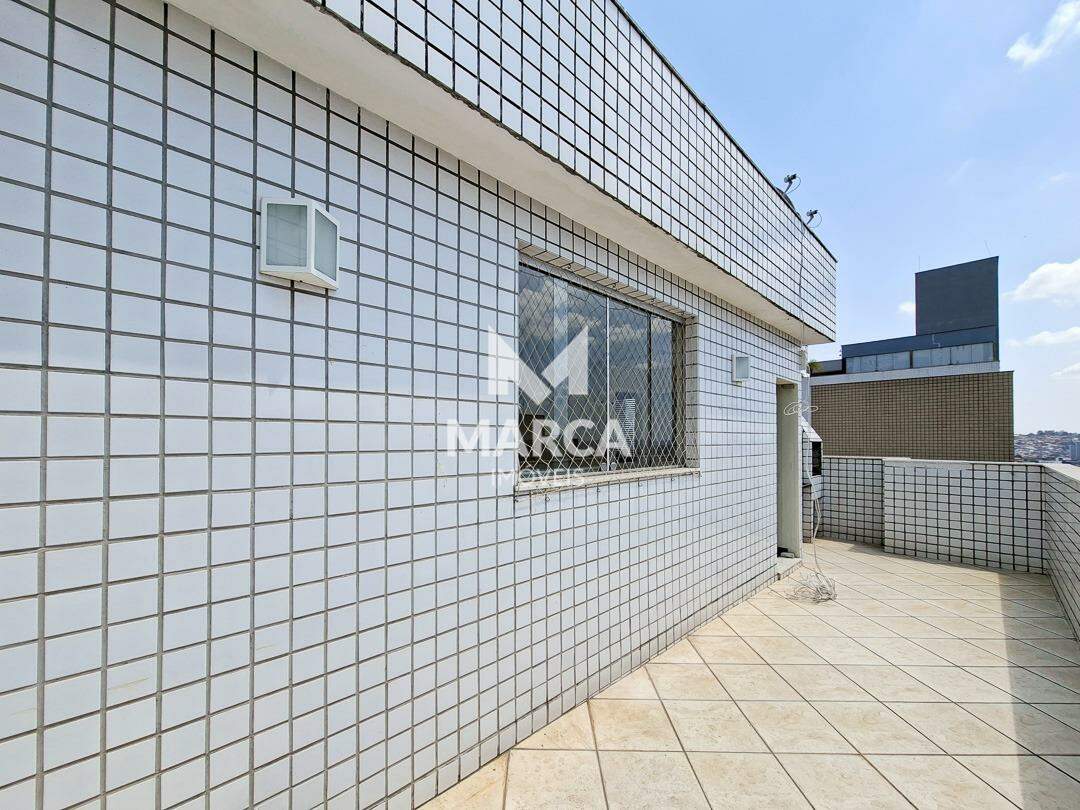 Cobertura para aluguel no Buritis: