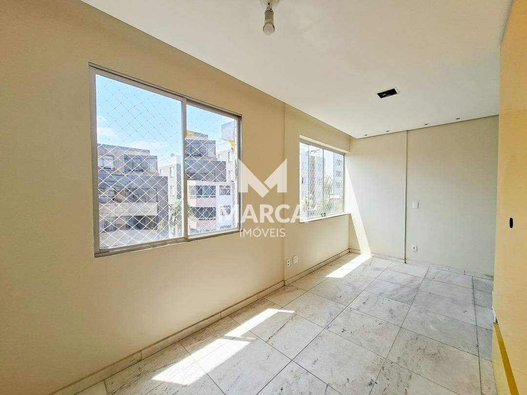 Cobertura para aluguel no Buritis: