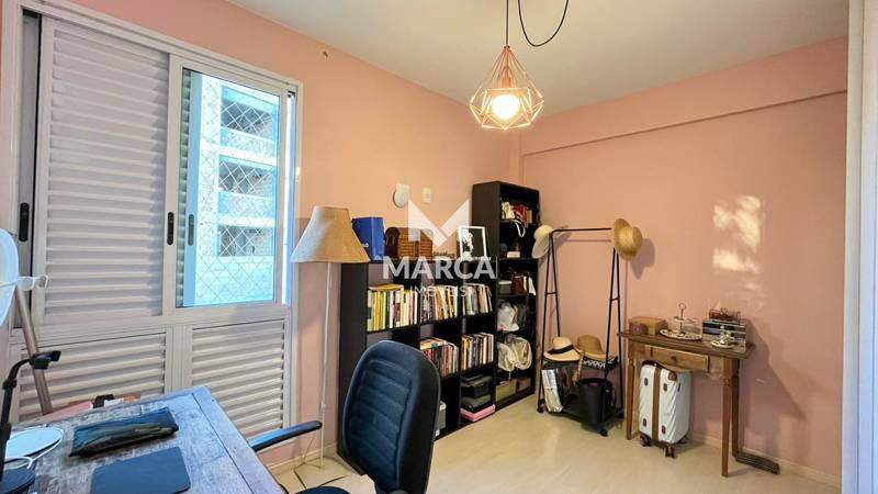 Apartamento à venda no Buritis: 