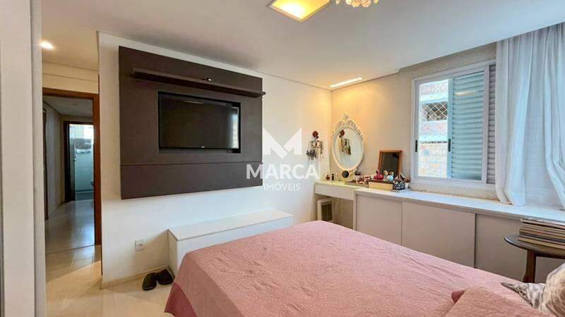 Apartamento à venda no Buritis: 