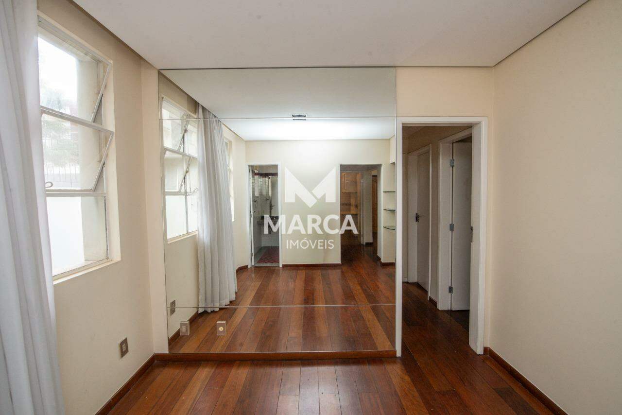 Apartamento para aluguel no Sion: 