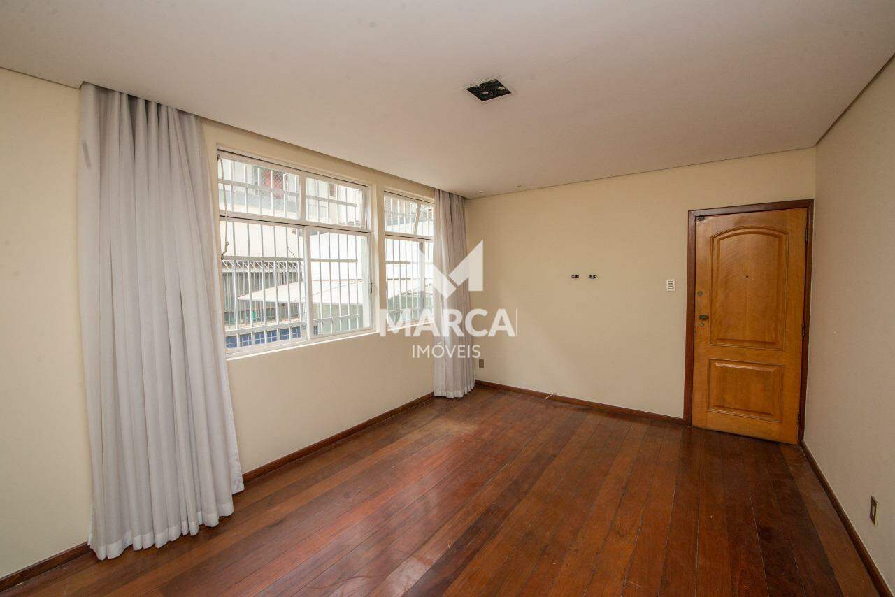 Apartamento para aluguel no Sion: 