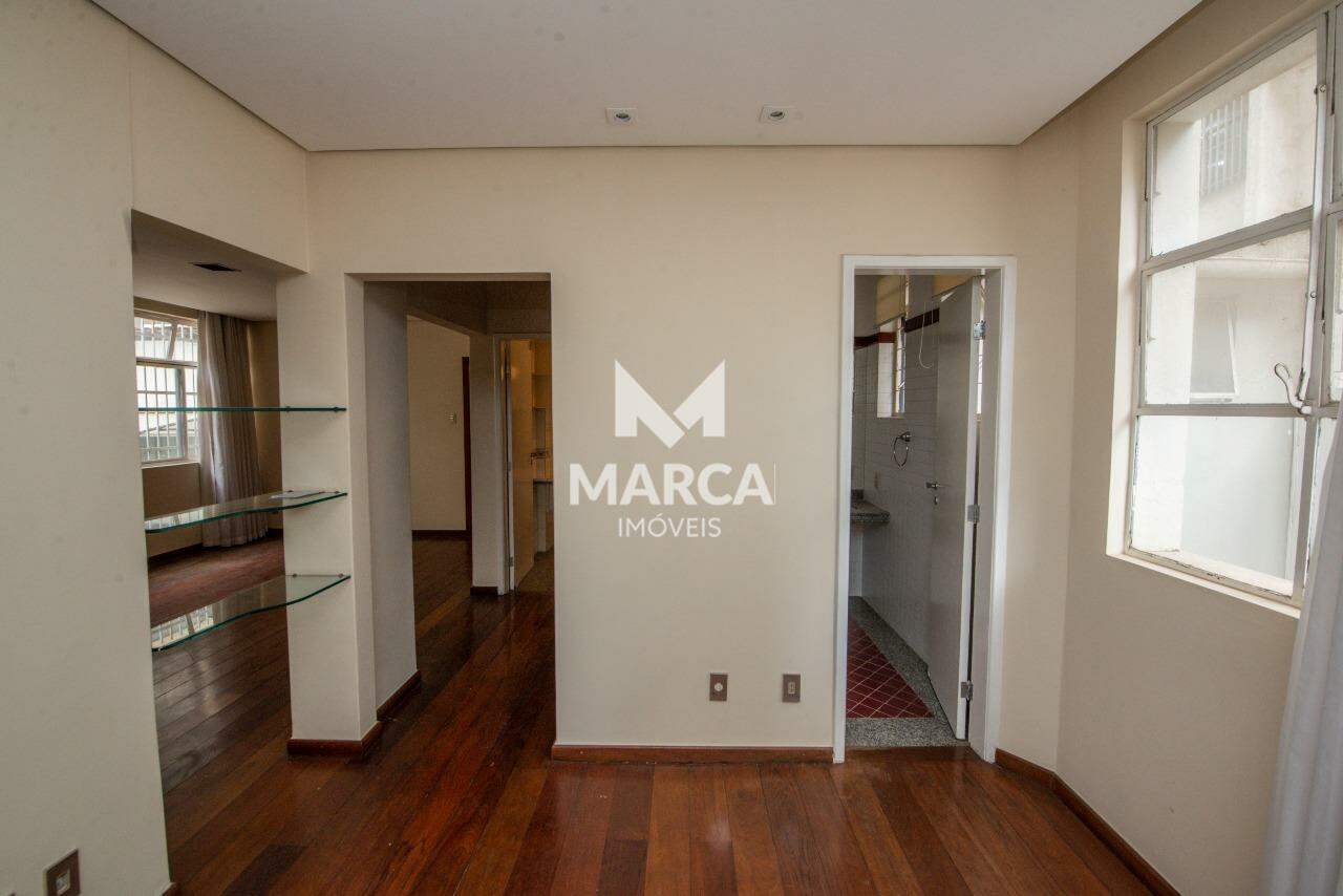 Apartamento para aluguel no Sion: 