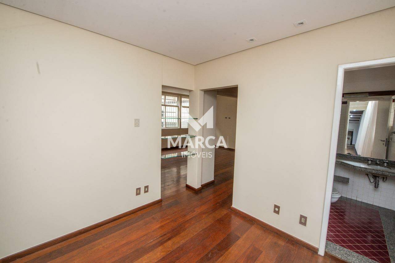 Apartamento para aluguel no Sion: 