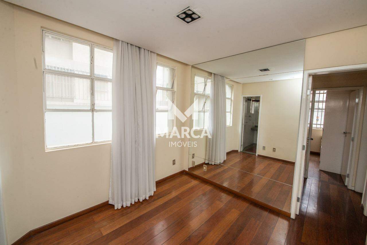 Apartamento para aluguel no Sion: 