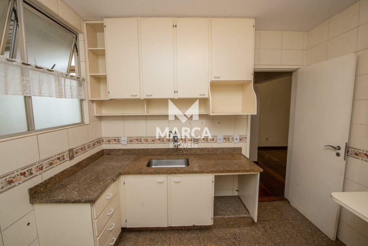 Apartamento para aluguel no Sion: 
