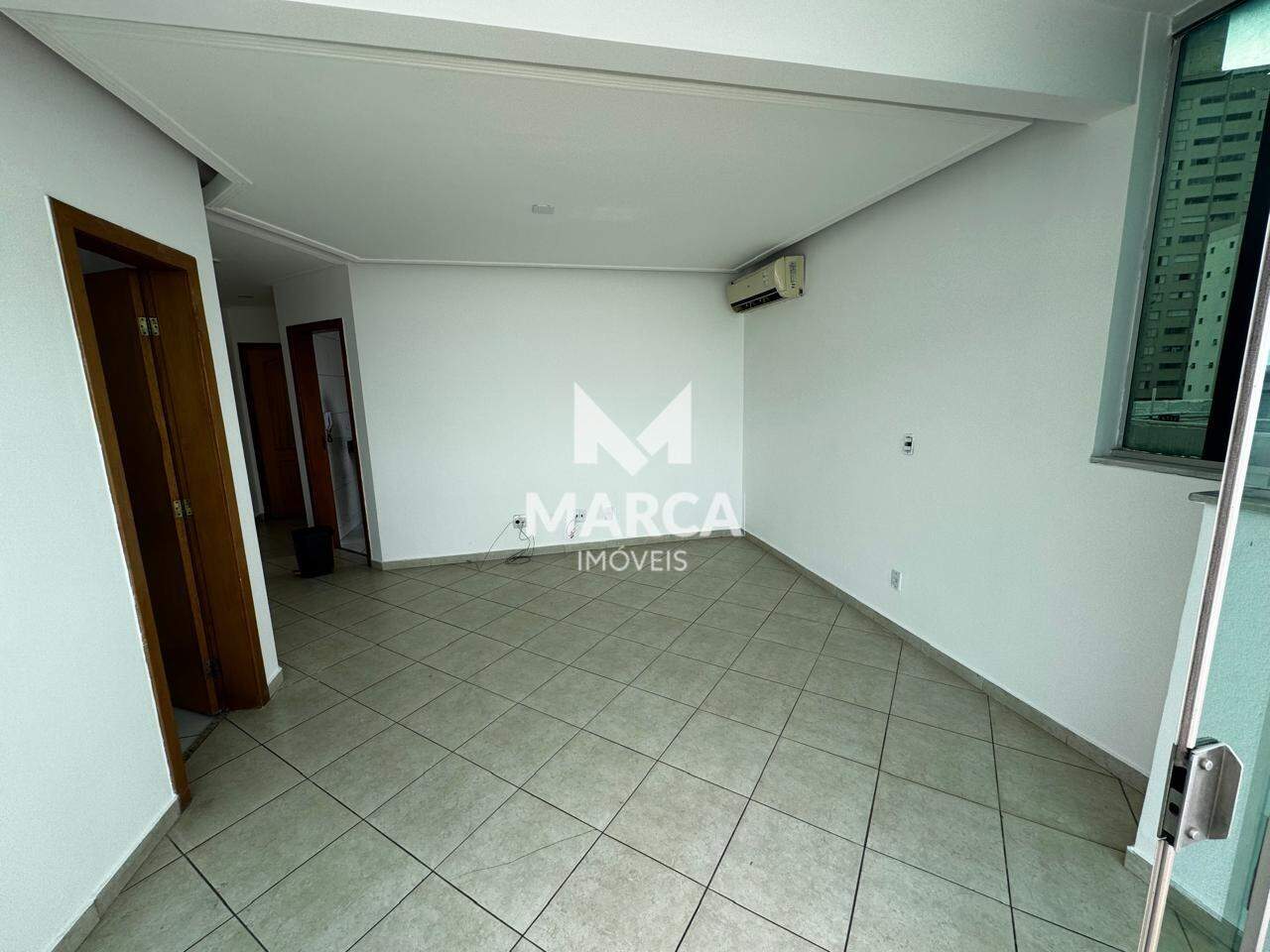 Cobertura para aluguel no Castelo: 