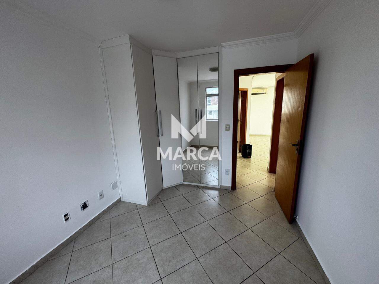 Cobertura para aluguel no Castelo: 