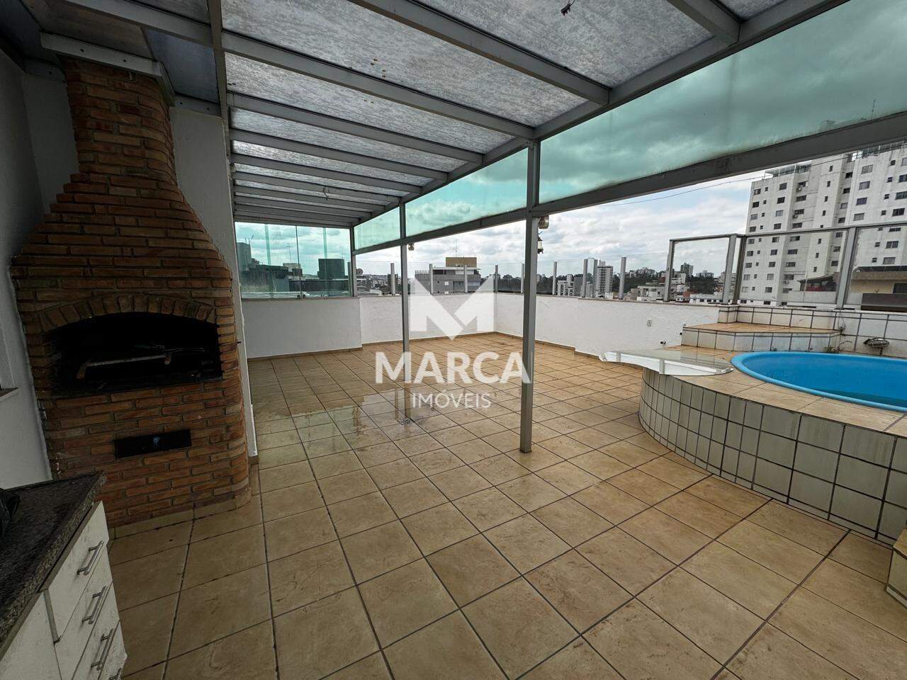 Cobertura para aluguel no Castelo: 