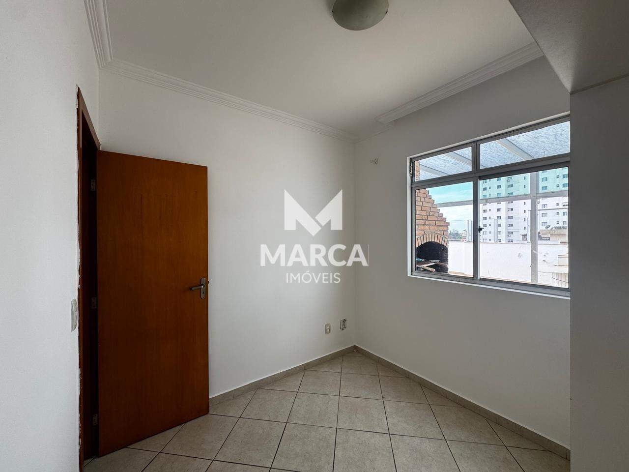 Cobertura para aluguel no Castelo: 