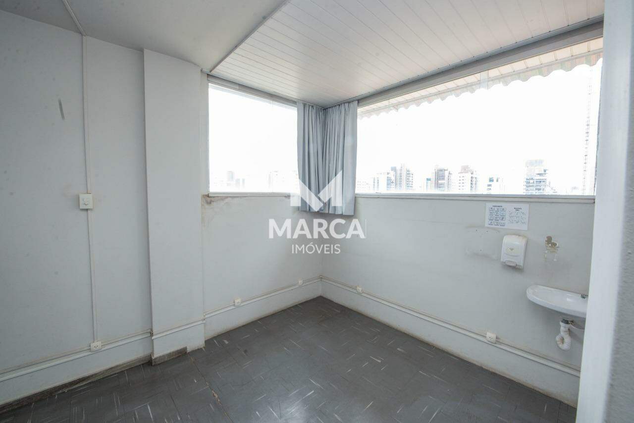 Sala para aluguel no Lourdes: