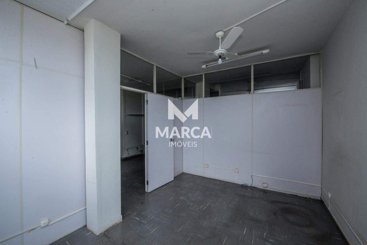 Sala para aluguel no Lourdes: