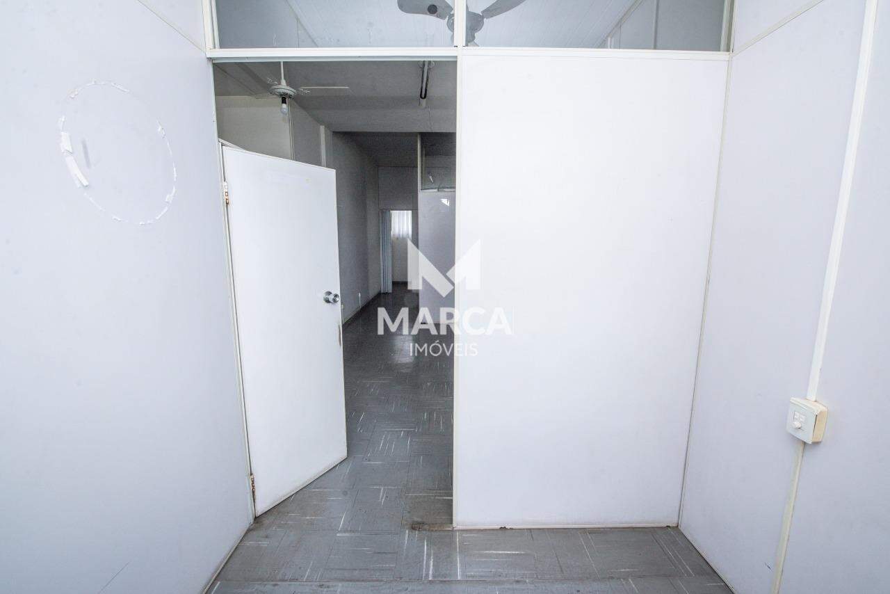 Sala para aluguel no Lourdes: