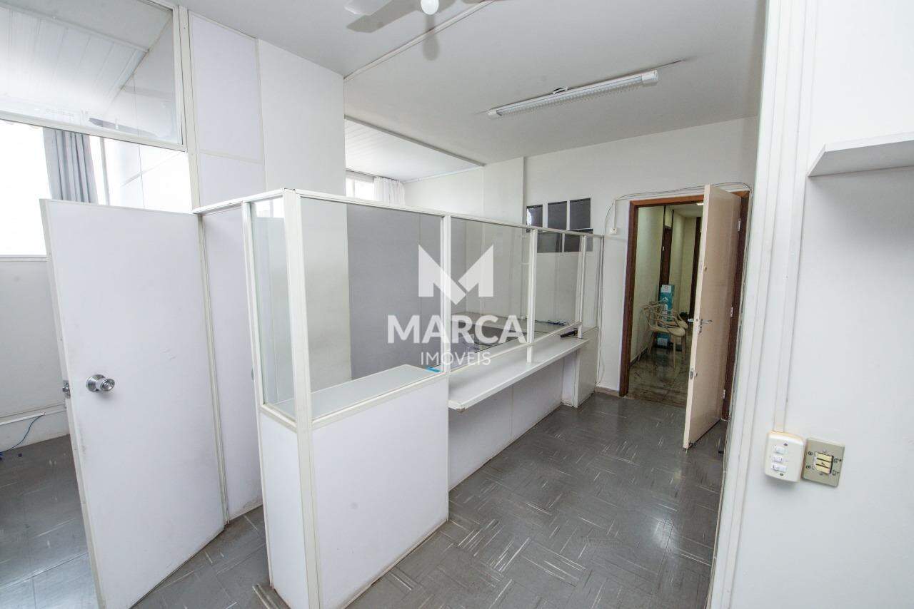 Sala para aluguel no Lourdes: