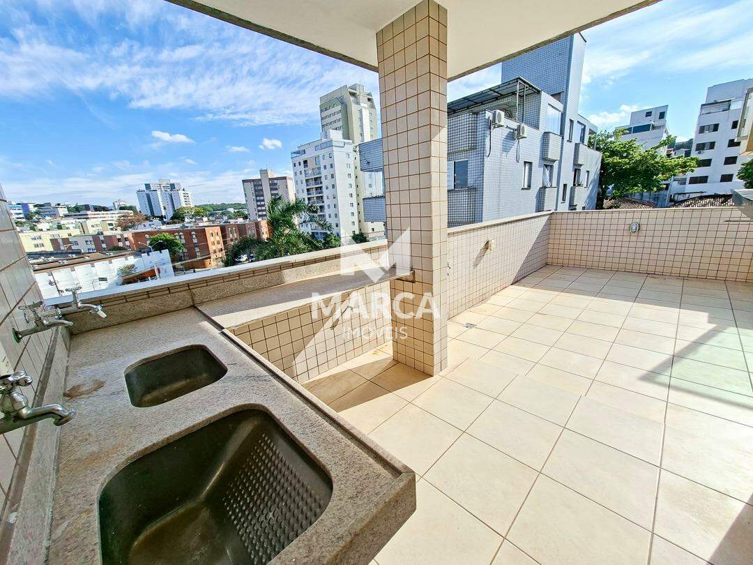 Cobertura para aluguel no Jaraguá: