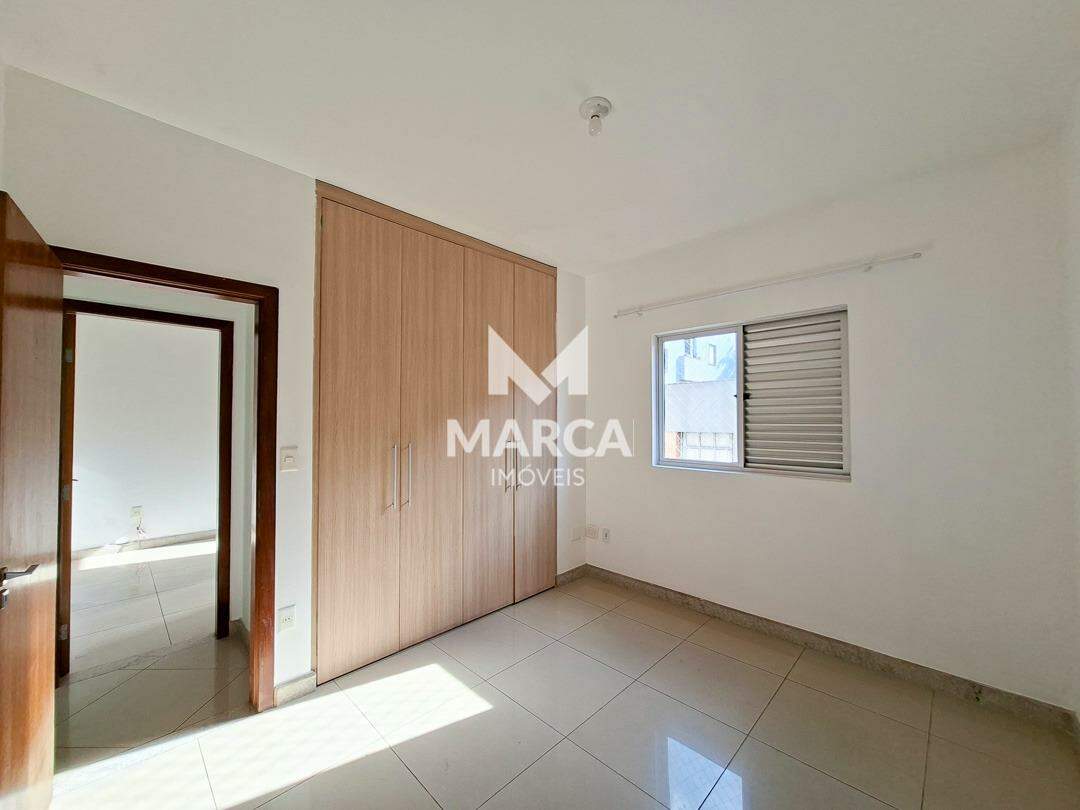 Cobertura para aluguel no Jaraguá: