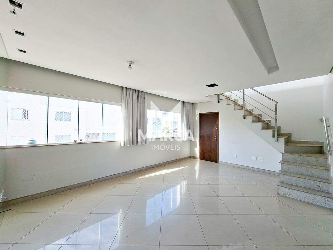 Cobertura para aluguel no Jaraguá: