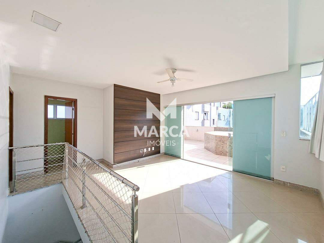 Cobertura para aluguel no Jaraguá: