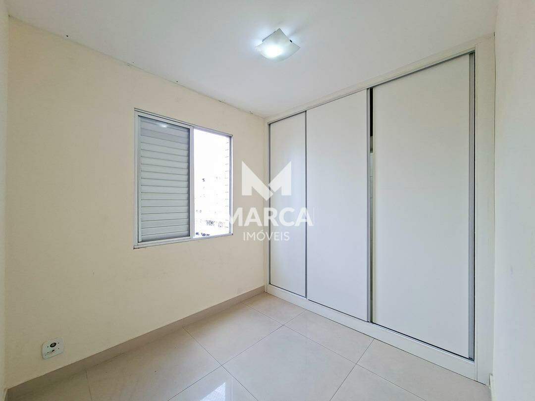 Apartamento para aluguel no Castelo: 