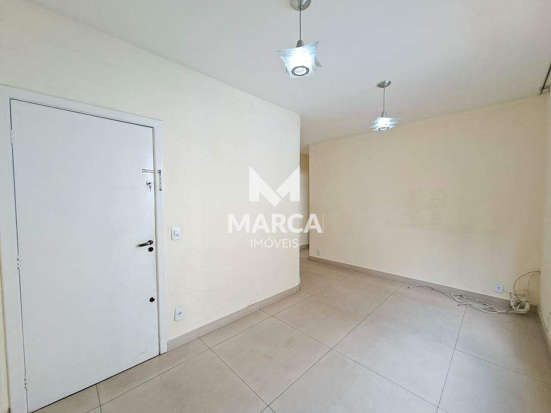 Apartamento para aluguel no Castelo: 