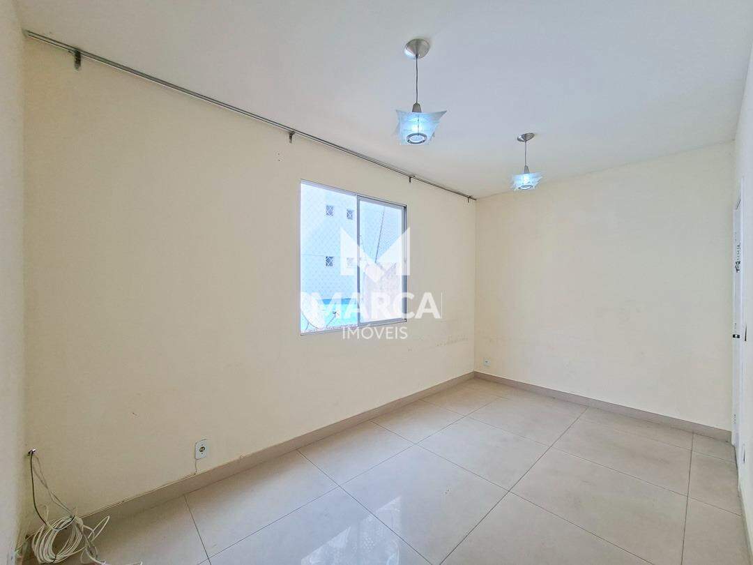 Apartamento para aluguel no Castelo: 