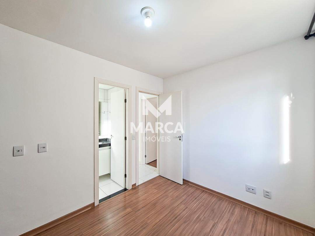 Apartamento para aluguel no Sagrada Família: 