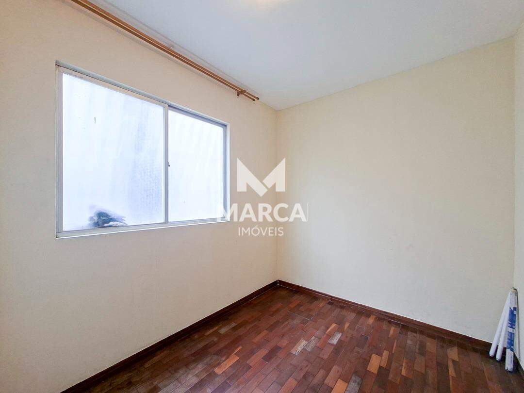 Apartamento para aluguel no Estoril: 