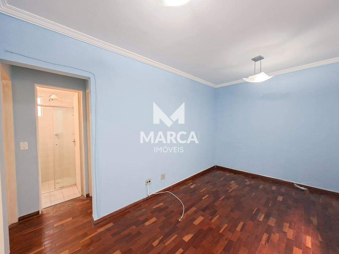 Apartamento para aluguel no Estoril: 