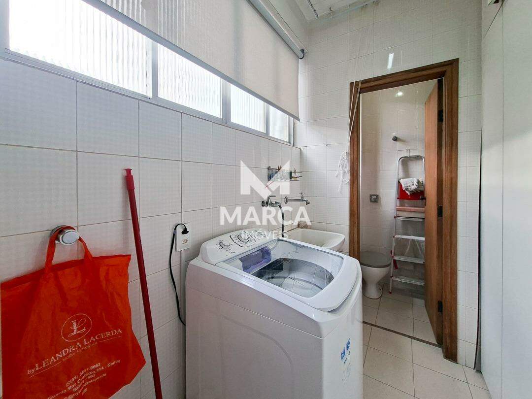 Apartamento para aluguel no Sagrada Família: 