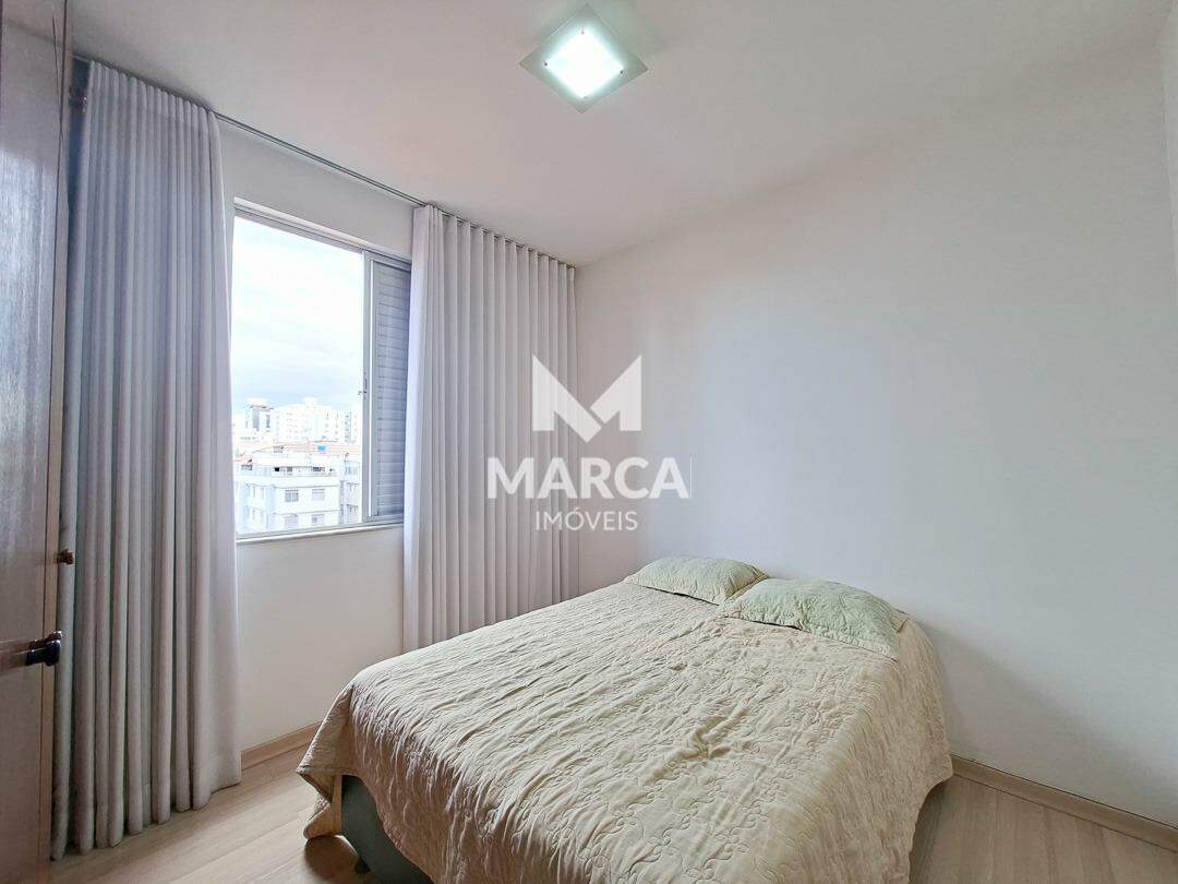 Apartamento para aluguel no Sagrada Família: 