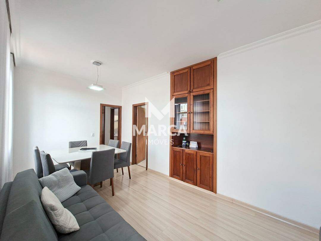 Apartamento para aluguel no Sagrada Família: 