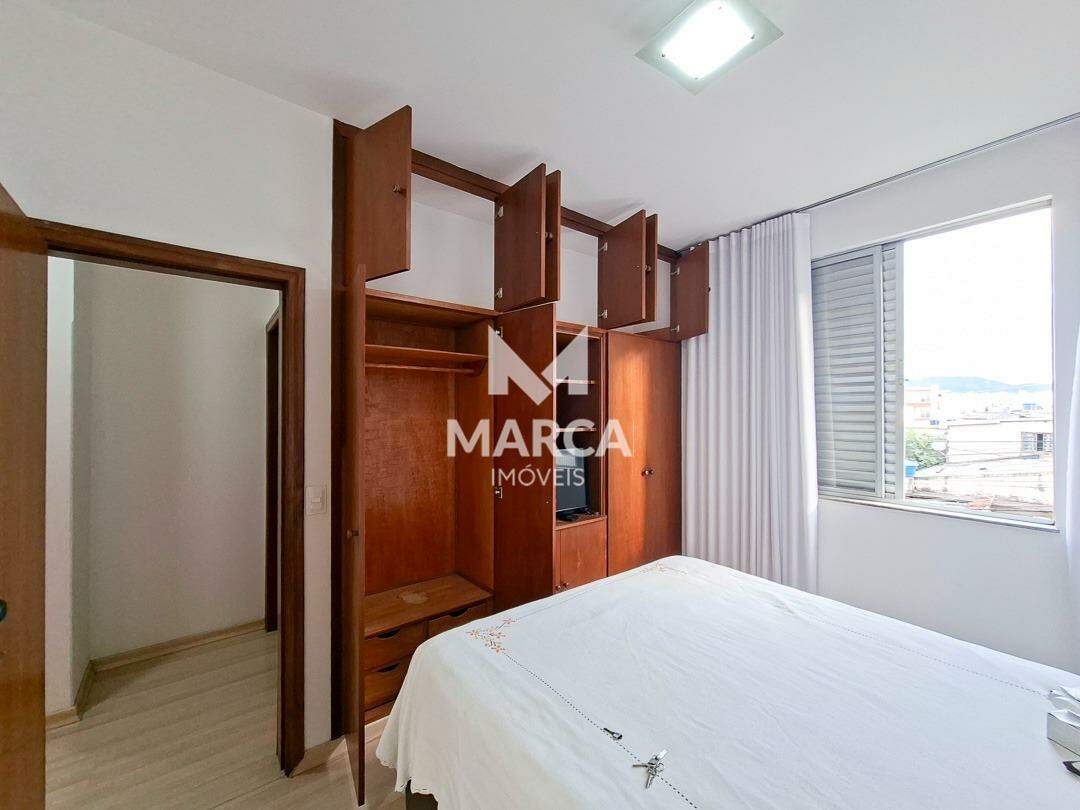 Apartamento para aluguel no Sagrada Família: 