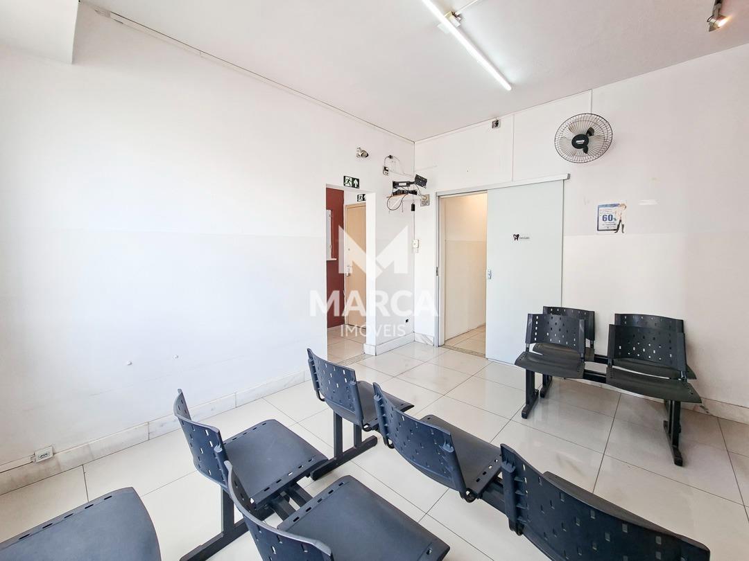 Sala para aluguel no Centro: 