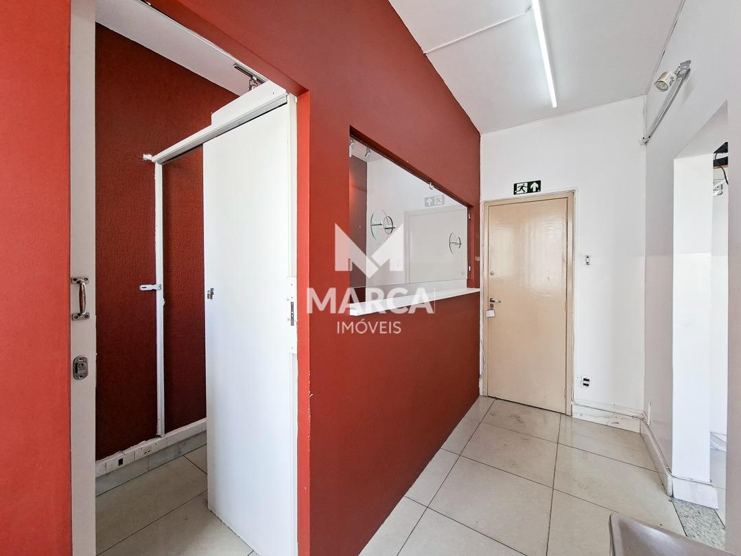 Sala para aluguel no Centro: 