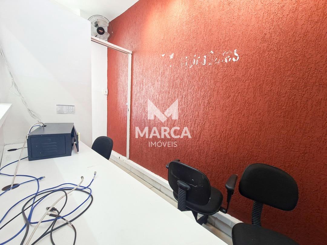 Sala para aluguel no Centro: 