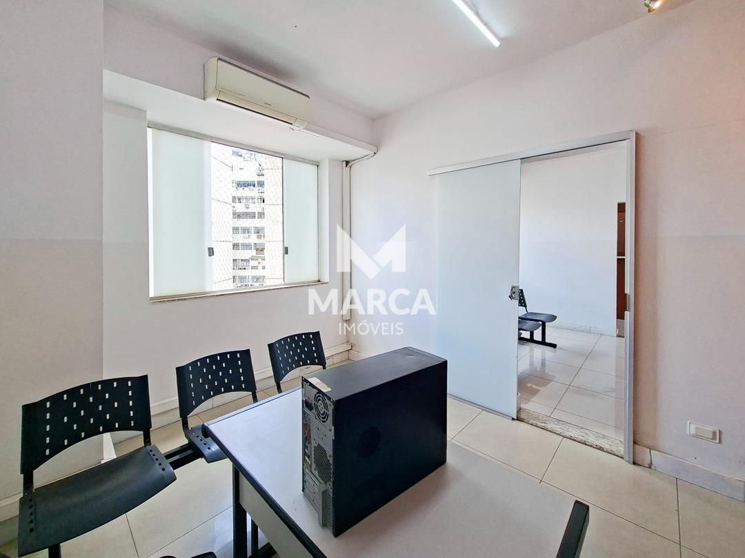 Sala para aluguel no Centro: 