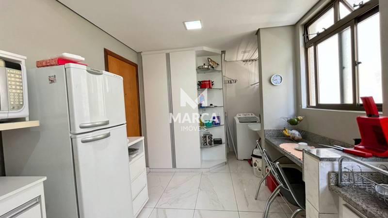 Apartamento à venda no Buritis: 