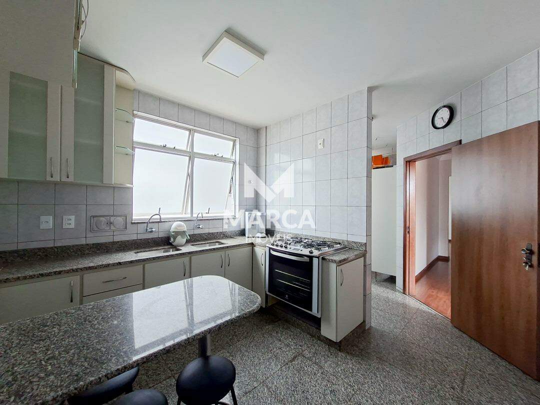 Apartamento para aluguel no Carlos Prates: 