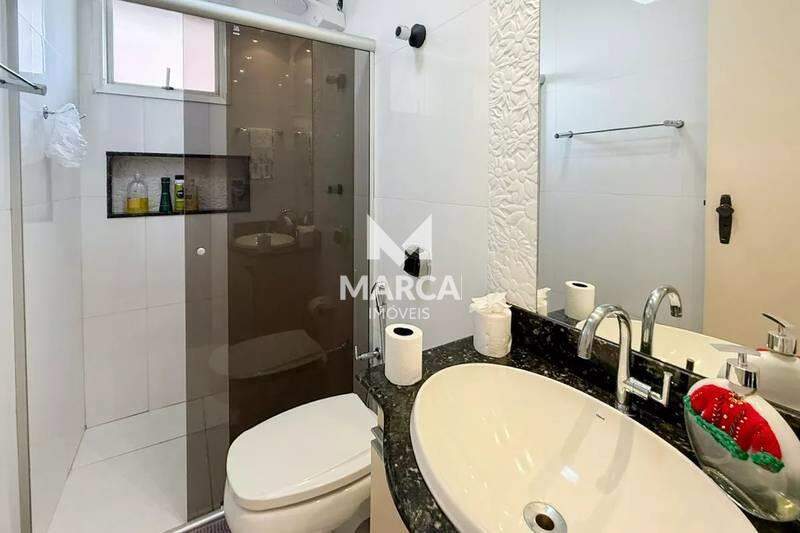 Apartamento à venda no Buritis: 