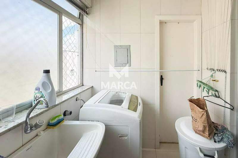 Apartamento à venda no Buritis: 