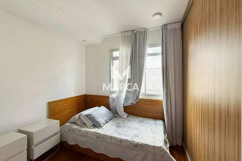 Apartamento à venda no Buritis: 