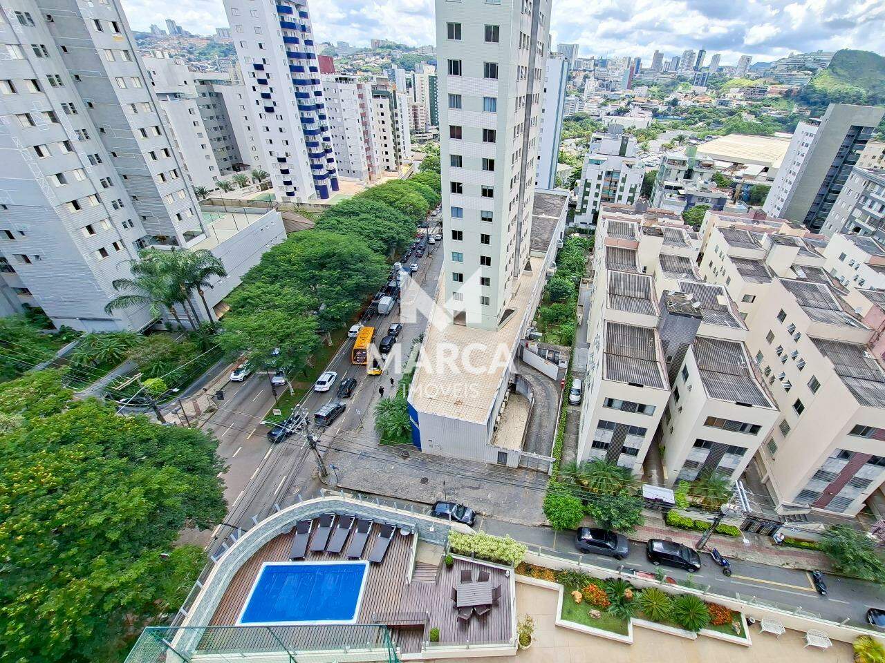 Apartamento à venda no Buritis: 