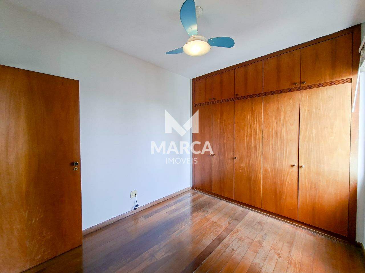 Apartamento à venda no Buritis: 